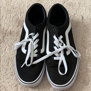 Black vans
